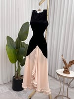 فستان مخمل اسود بيج فاتح