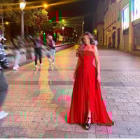 فستان احمر سهره