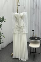 فستان سهرة أوف شولدر بأكمام طويلة لون أبيض