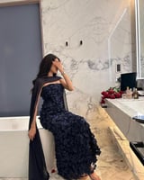 فستان سهرة كحلي