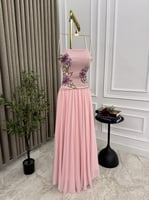 فستان ناعم توب صدرية موردة لون وردي