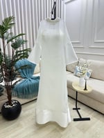 فستان اللؤلؤ الملكي