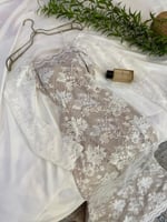 فستان دانتيل