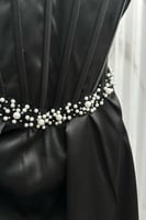 فستان سهره توب مزينة باللولو