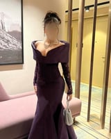 فستان ليلكي ملكي بأكتاف بارزة