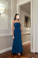 فستان سهره أوف بكسرات خصر لون ازرق