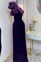 فستان سهرة بكتف مكشوف