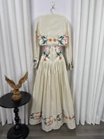 فستان سهرة انيق لون افوایت