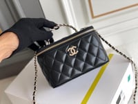 Small Top Handle Vanity Mirror Case