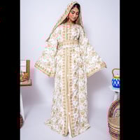 فستان العروسه الصنعاني