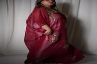 درع مطرز عودي