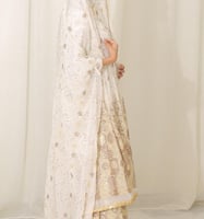 ثوب زبون ليله الحناء