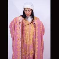 لبس حجازي نيلي