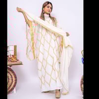 طقم مسدح حجازي ابيض