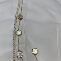 ازارير الجنيهات و الفصوص