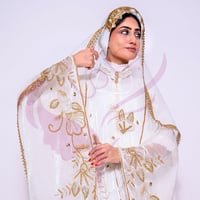 زبون مديني ابيض مطرز