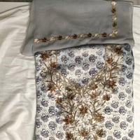 مخور مع طرحه