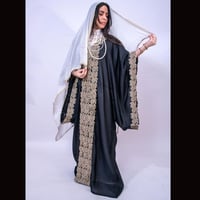 مسدح حجازي احمر