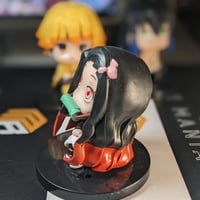 فيقرز نيزوكو ديمون سلاير .