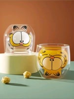 كأس على شكل غارفيلد .