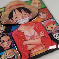 مغناطيس ثلاجة ثلاثي الابعاد وغلاف لماع ،شخصيات ون...