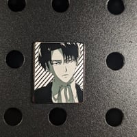 بروش ليفاي من هجوم العمالقة.