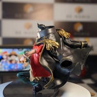 فيقرز بلاكبيرد من ون بيس.