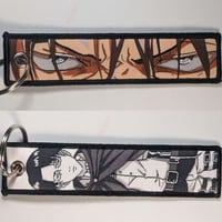 ميدالية ليفاي، صورة مختلفة لكل وجه.