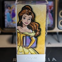 بروش شخصية بيل من عالم ديزني ،