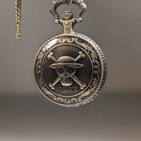 ساعة جيب ون بيس.