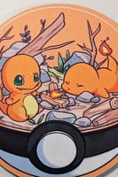 قاعدة أكواب سلمندر من بوكيمون. (12 سم)