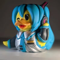 فيقرز شخصية هاتسوني ميكو من مجموعة توبز عالية الجو...