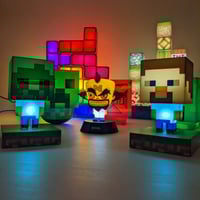 لمبة على هيئة دكتور نيو كورتيكس من سلسلة كراش