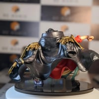 فيقرز بلاكبيرد من ون بيس.