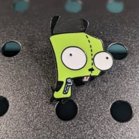 بروش غرر الشخصية من انفيدر زيم - للمعجبين بالكرتون