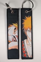 ميدالية اتشيقو من بليتش ، صورة مختلفة لكل وجه.