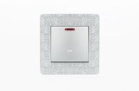 مفتاح مكيف 45امبير فضي كاروهات