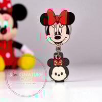 Minnie mouse badge holder