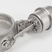 3-inch cutout with vacuum device.