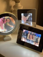 مرايا مضيئة (صورة حسب الطلب)