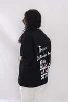 تيشرت اسود بكتابة من الخلف