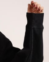 هودي أوفر سايز أسود قصة بوكس