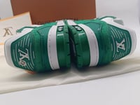 حذاء لويس فيتون