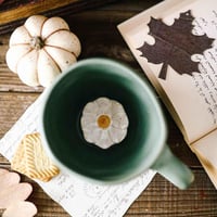 كوب زهرة الأقحوان