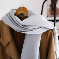 سكارف شتوي رمادي فاتح