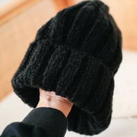 قبعة صوف شتوية أسود