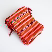 10 حبات توزيعات شعبية