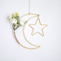 تعليقة لون ذهبي هلال العيد