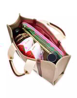 شنطه ماركه كلوي اصلية توتي كبيره