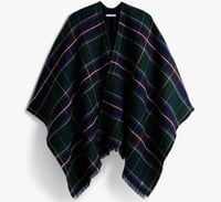 شال ماركة تومي هيلفيغر